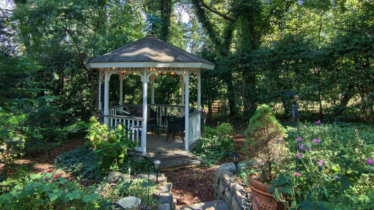 North Lodge On Oakland Bed And Breakfast Asheville Zewnętrze zdjęcie