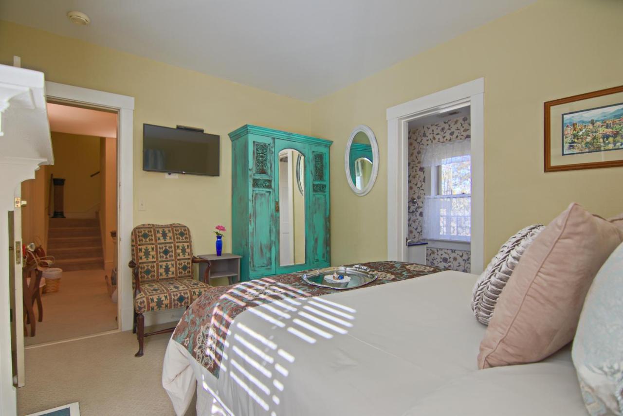 North Lodge On Oakland Bed And Breakfast Asheville Zewnętrze zdjęcie